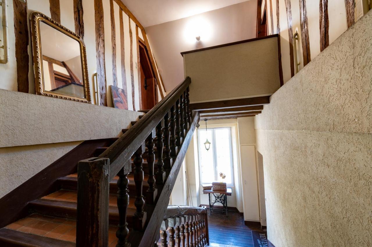 Le Relais De La Ravine Apartment เวอร์นอน ภายนอก รูปภาพ